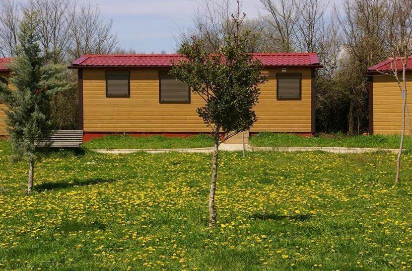 Bungalows Granja Escuela Arlanzon Екстер'єр фото